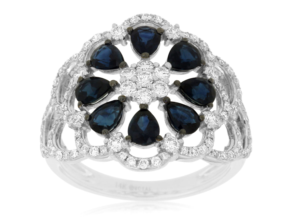 SAPPHIRE & DIAMOND RING
