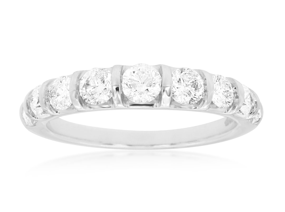 DIAMOND WEDDING BAND