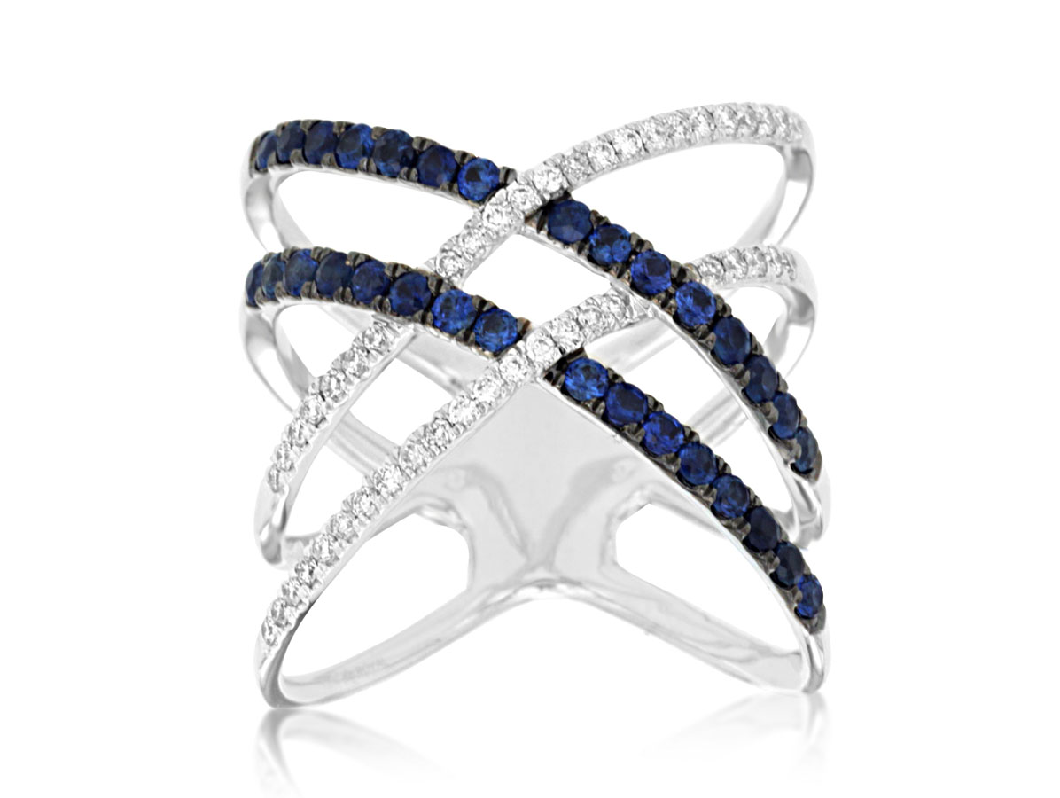 SAPPHIRE & DIAMOND RING