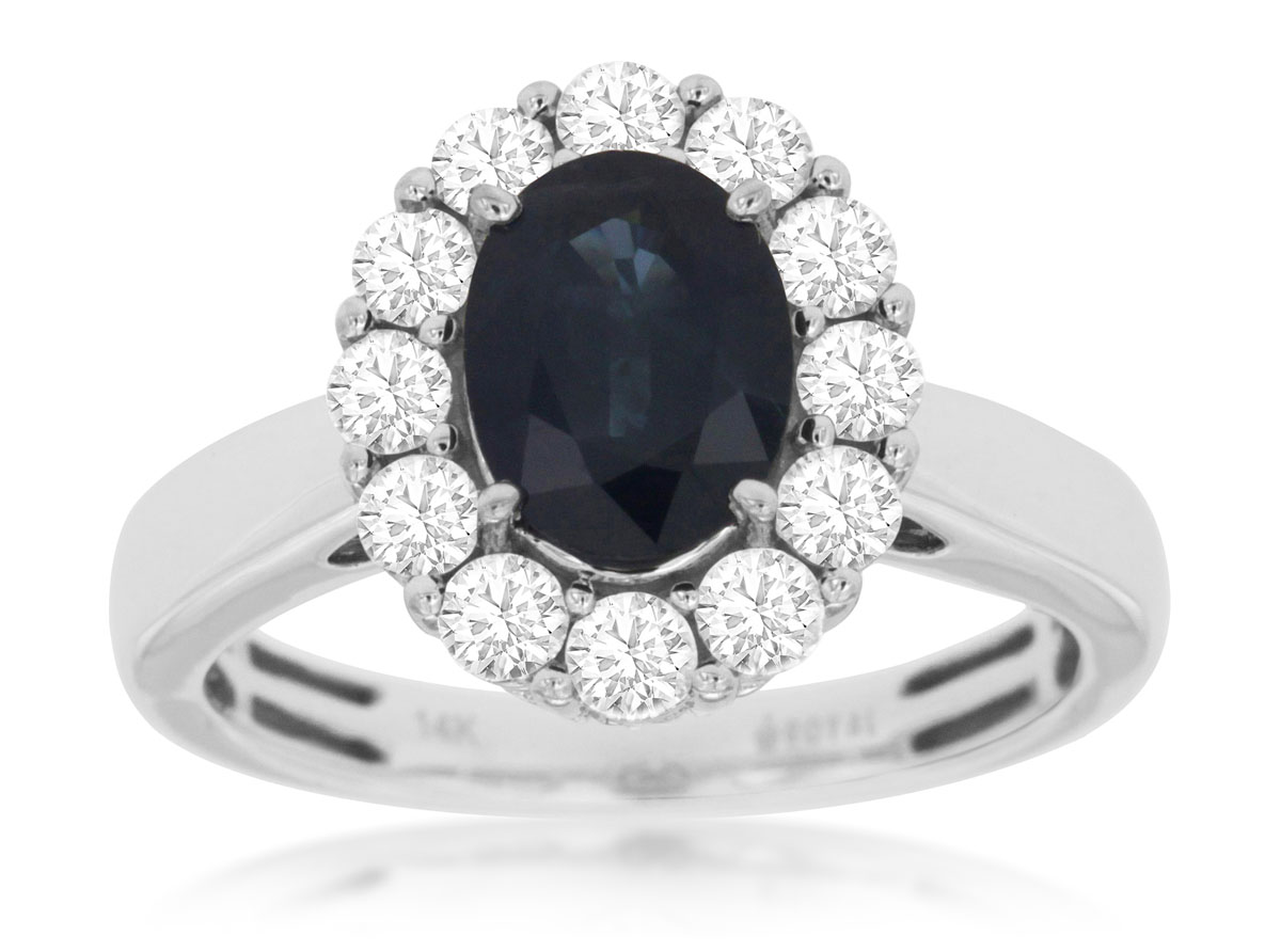 SAPPHIRE & DIAMOND RING