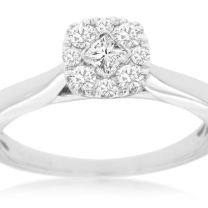 DIAMOND ENGAGEMENT RING