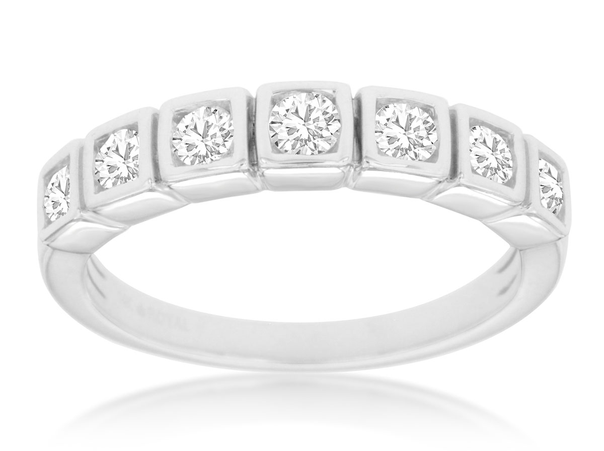DIAMOND WEDDING BAND