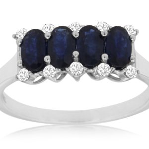 SAPPHIRE & DIAMOND RING