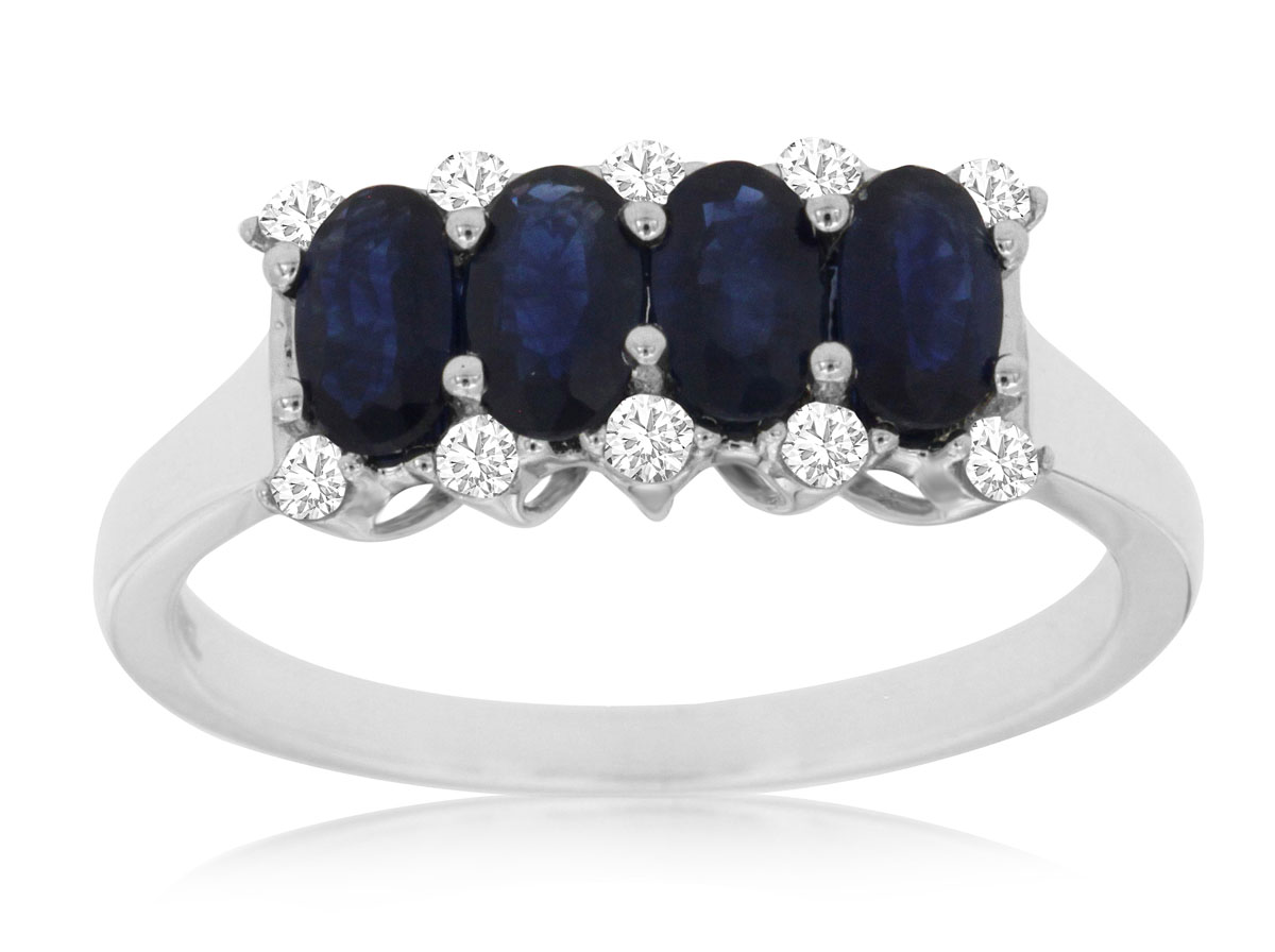 SAPPHIRE & DIAMOND RING