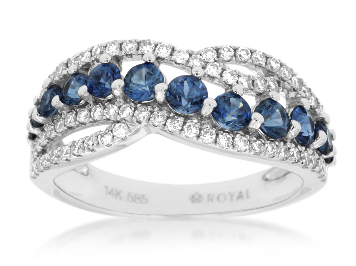 SAPPHIRE & DIAMOND RING