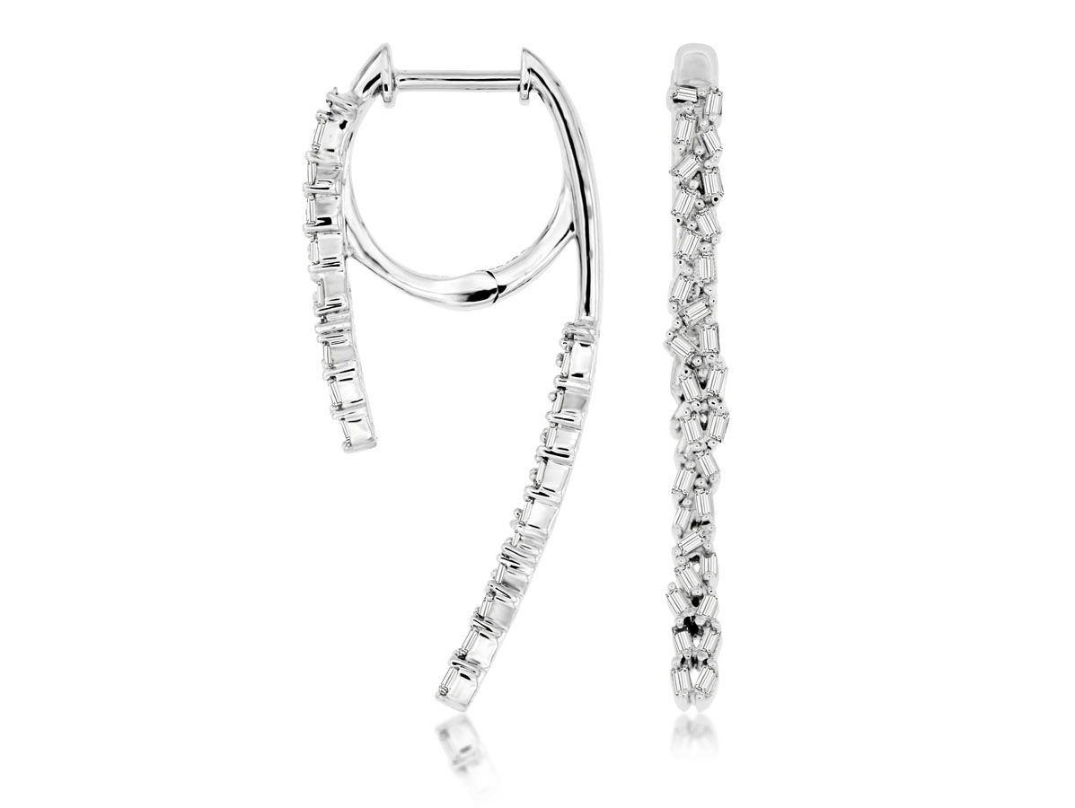 DIAMOND EARRING