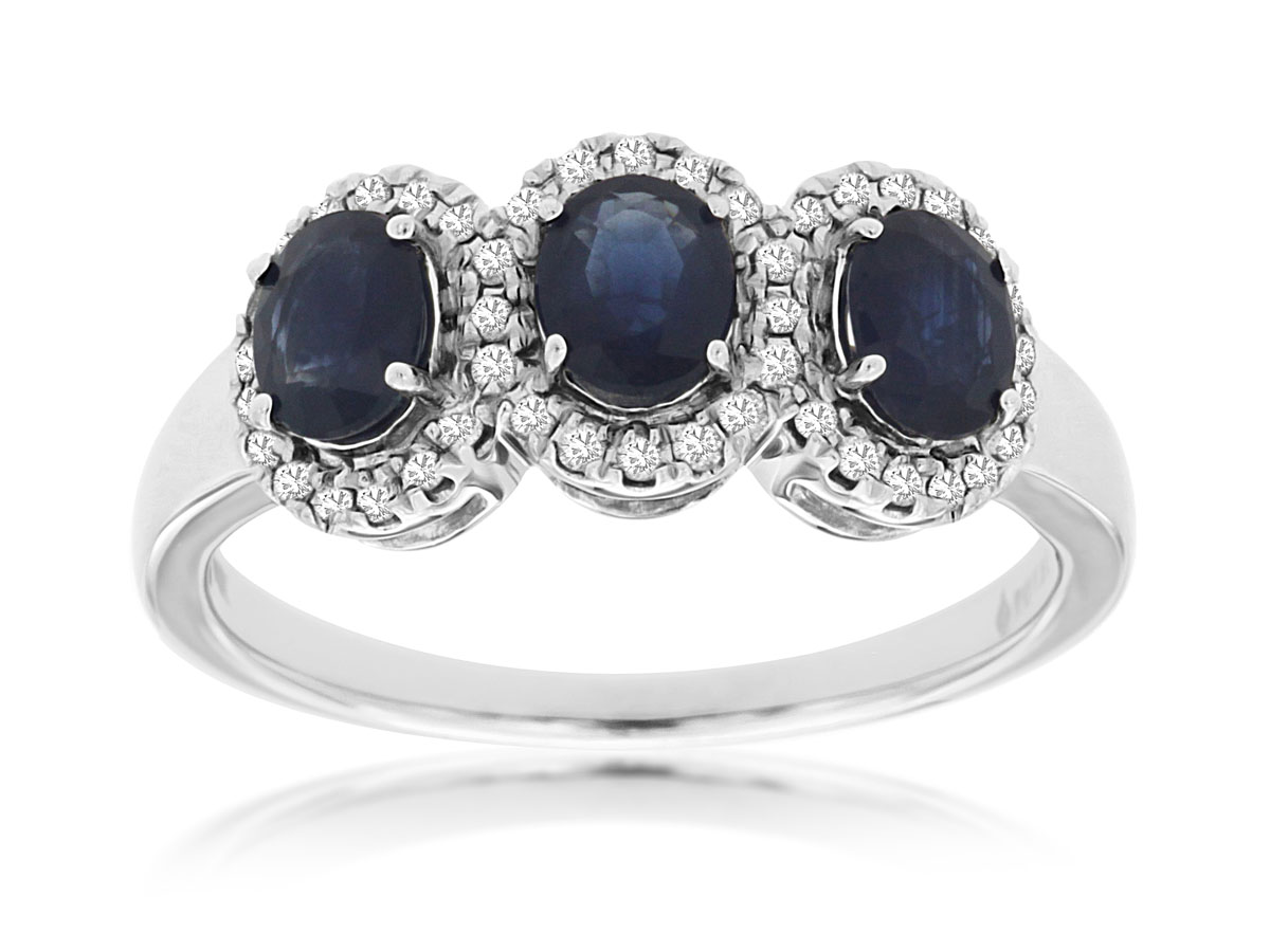 SAPPHIRE & DIAMOND RING