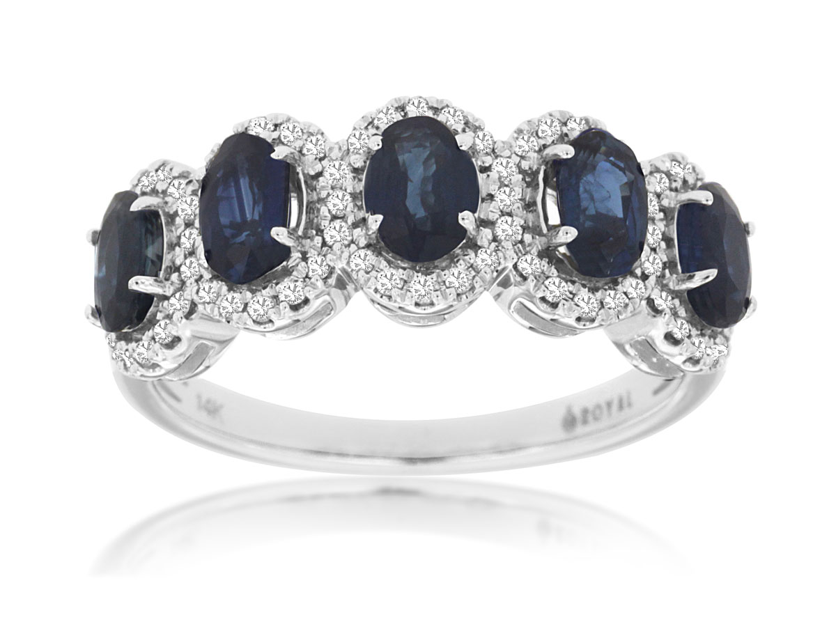 SAPPHIRE & DIAMOND RING
