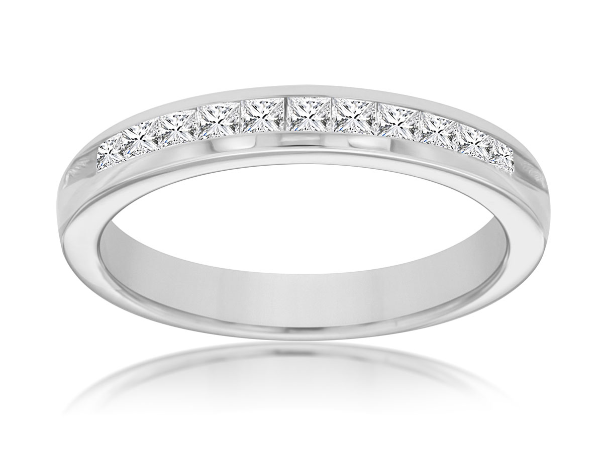 DIAMOND WEDDING BAND