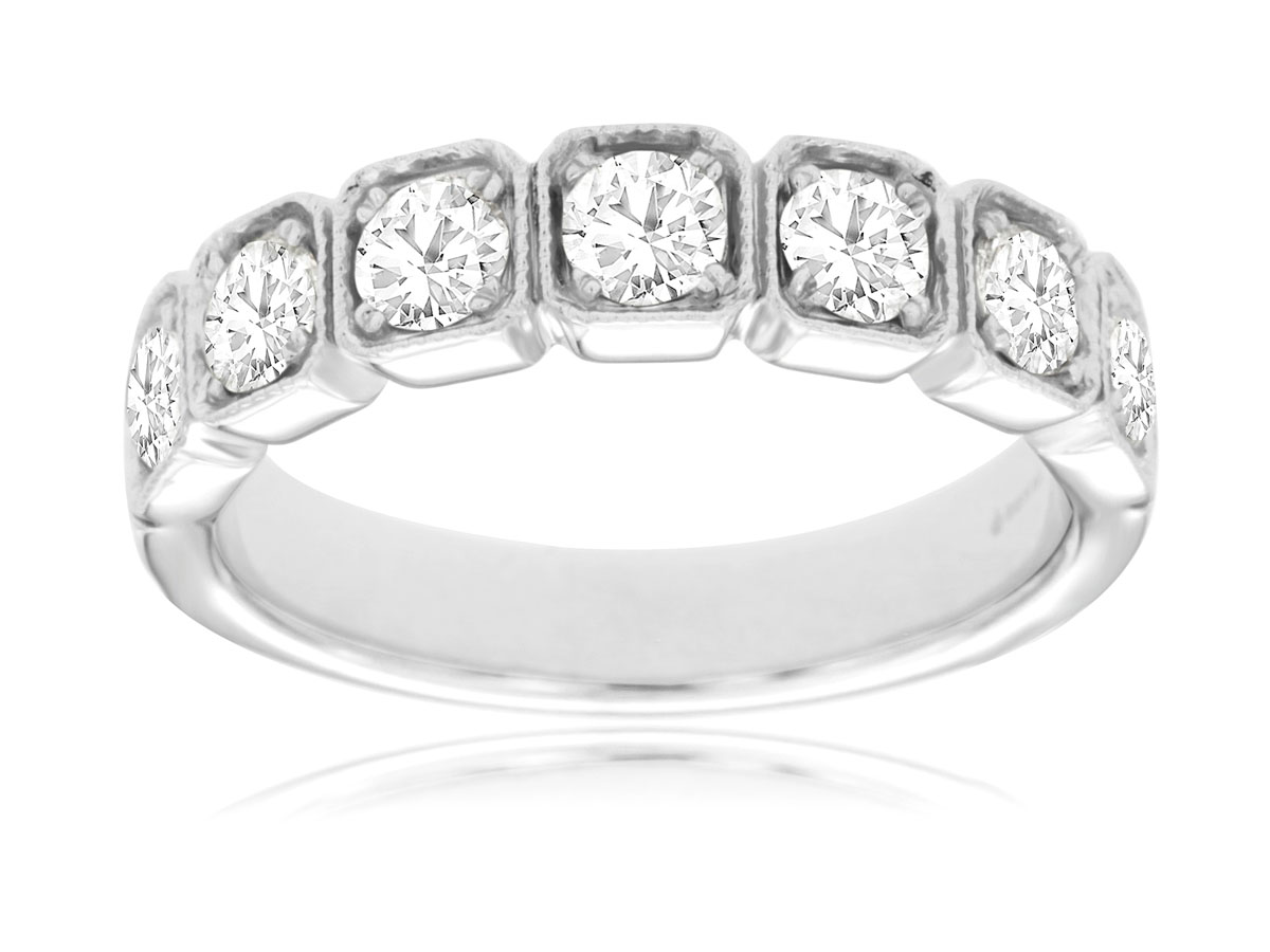 DIAMOND WEDDING BAND
