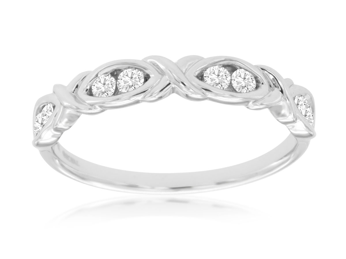 DIAMOND WEDDING BAND