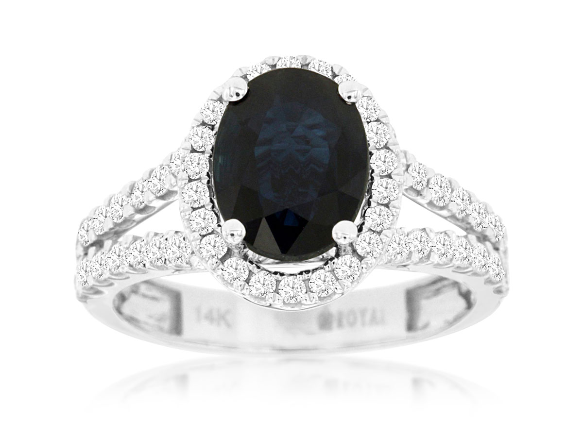 SAPPHIRE & DIAMOND RING