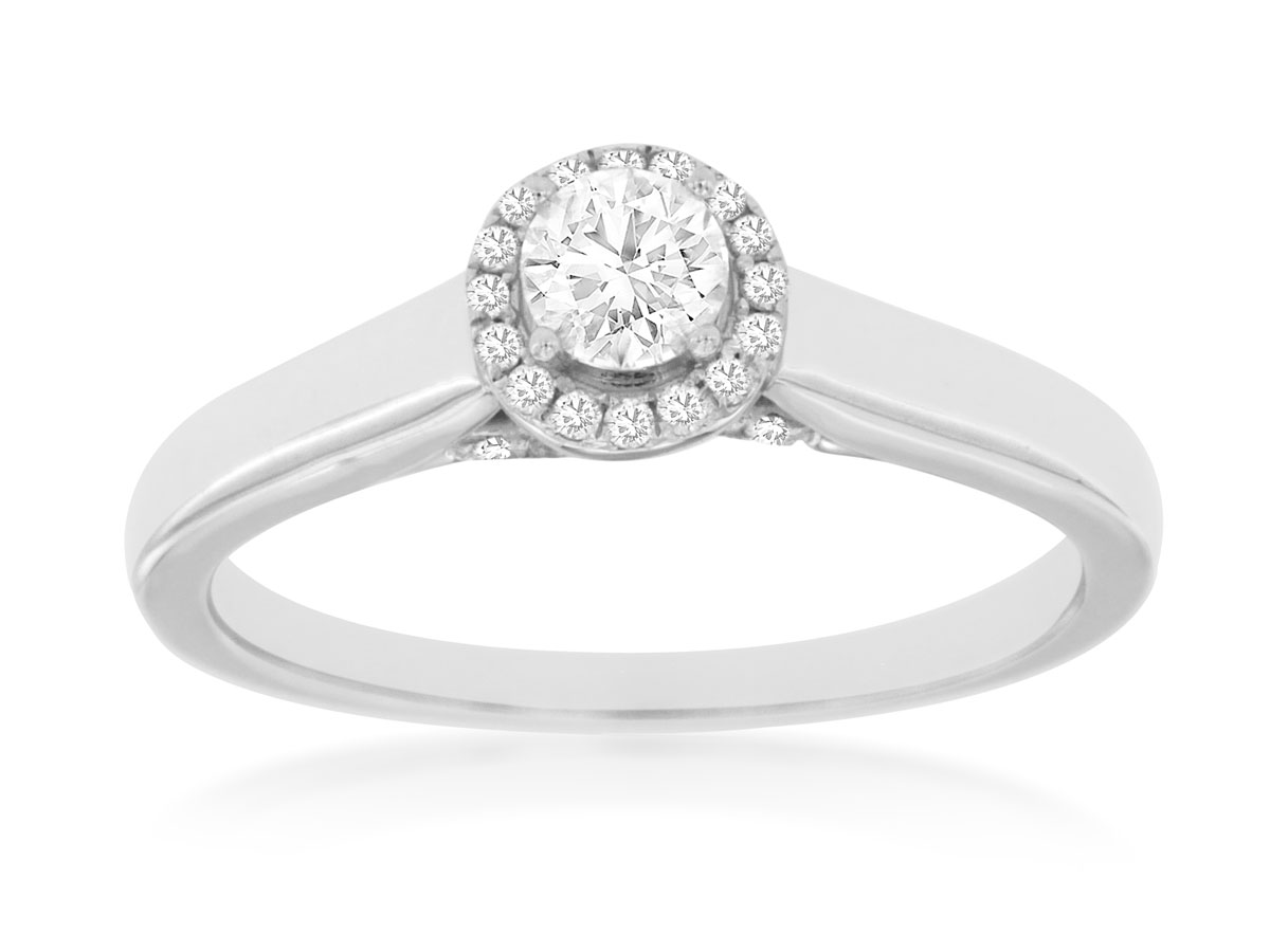 DIAMOND ENGAGEMENT RING