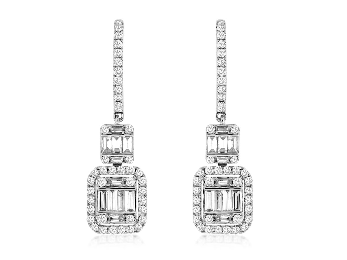 DIAMOND EARRING