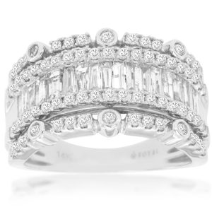 LADIES’ DIAMOND RING