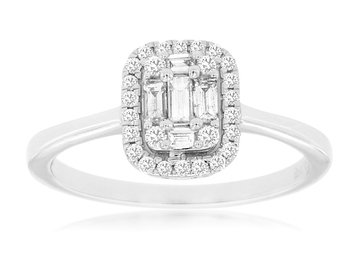 DIAMOND RING