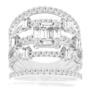 LADIES’ DIAMOND RING