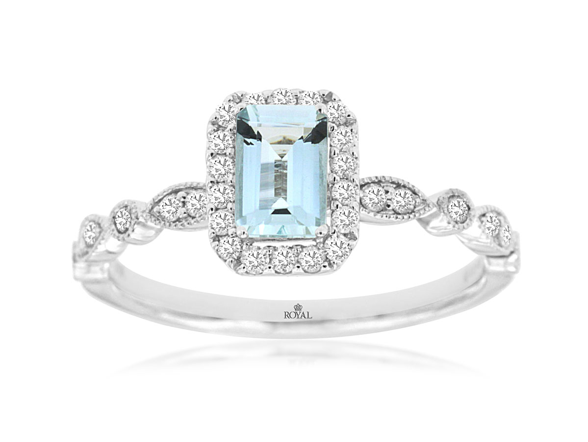 AQUAMARINE & DIAMOND RING