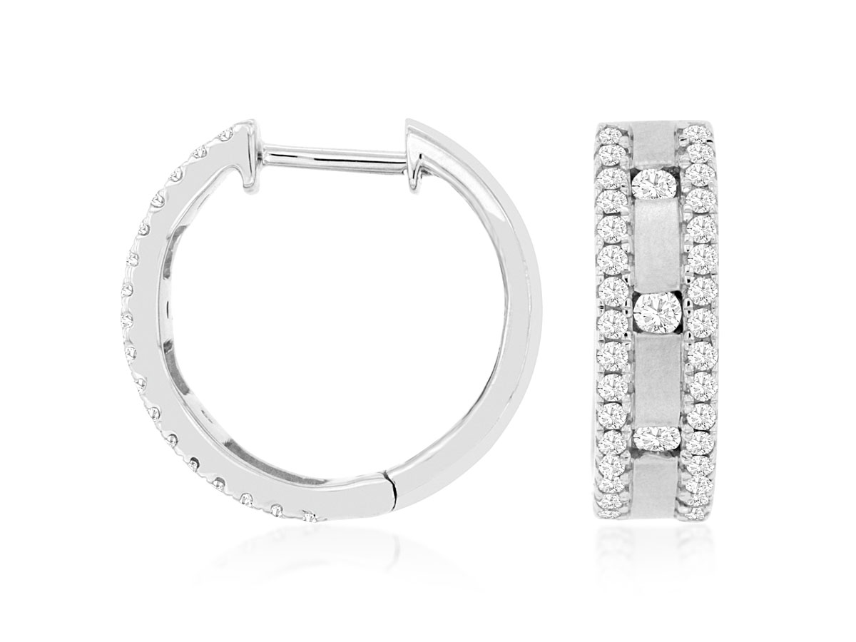 DIAMOND EARRING