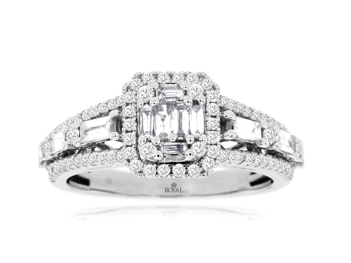 LADIES' DIAMOND RING