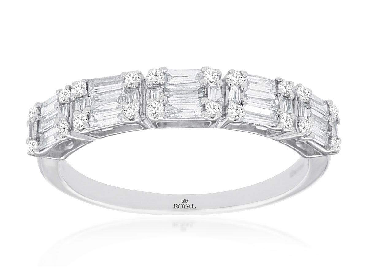 DIAMOND WEDDING BAND