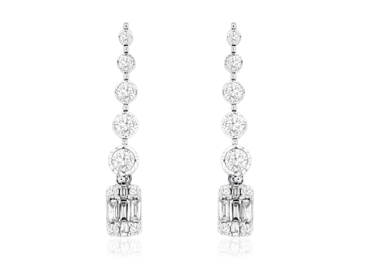 DIAMOND EARRING