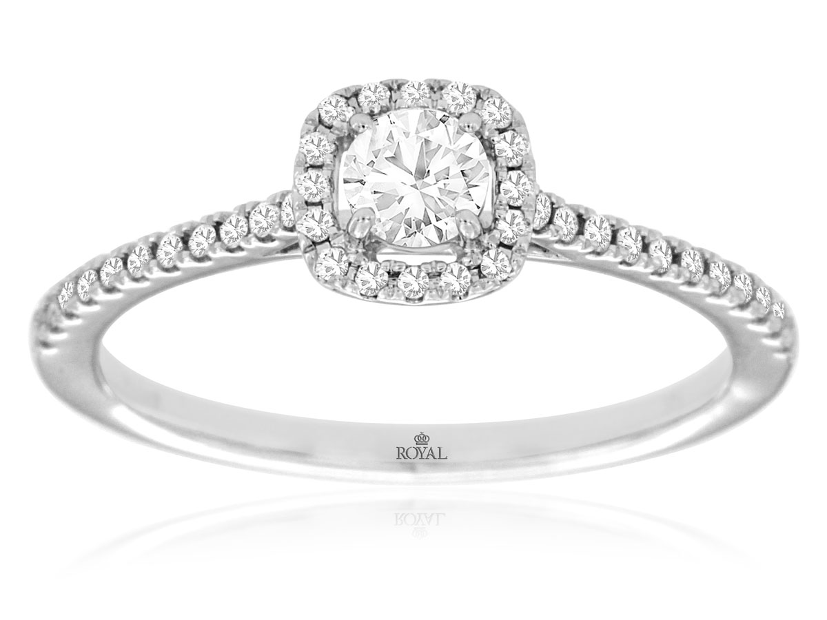 DIAMOND ENGAGEMENT RING