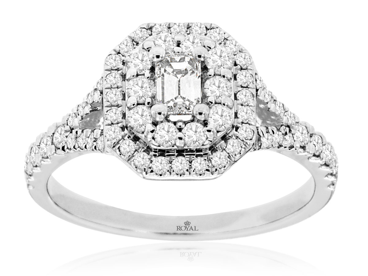 DIAMOND ENGAGEMENT RING