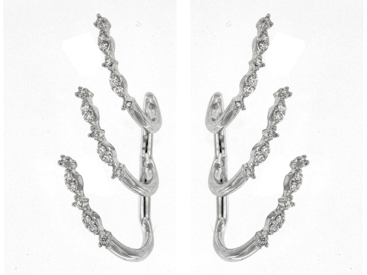 DIAMOND EARRING