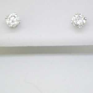 DIAMOND EARRING STUDS