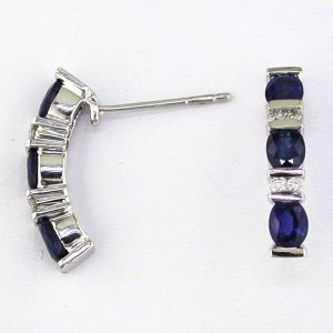 SAPPHIRE & DIAMOND EARRING