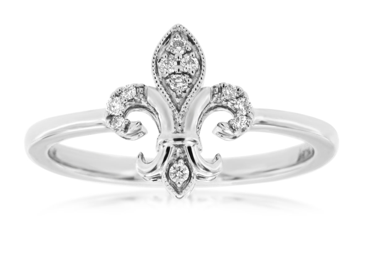 LADIES' DIAMOND RING