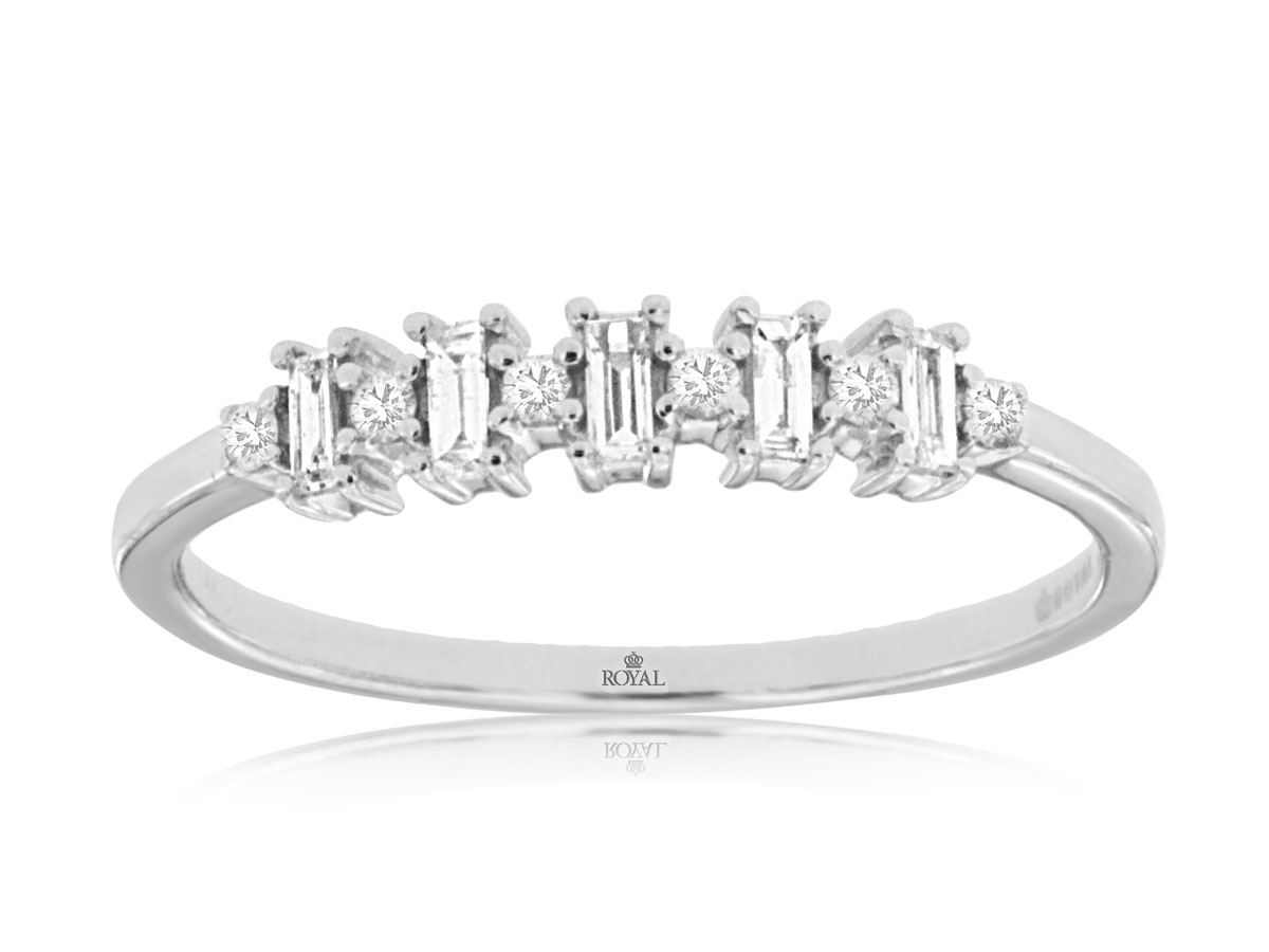 DIAMOND WEDDING BAND