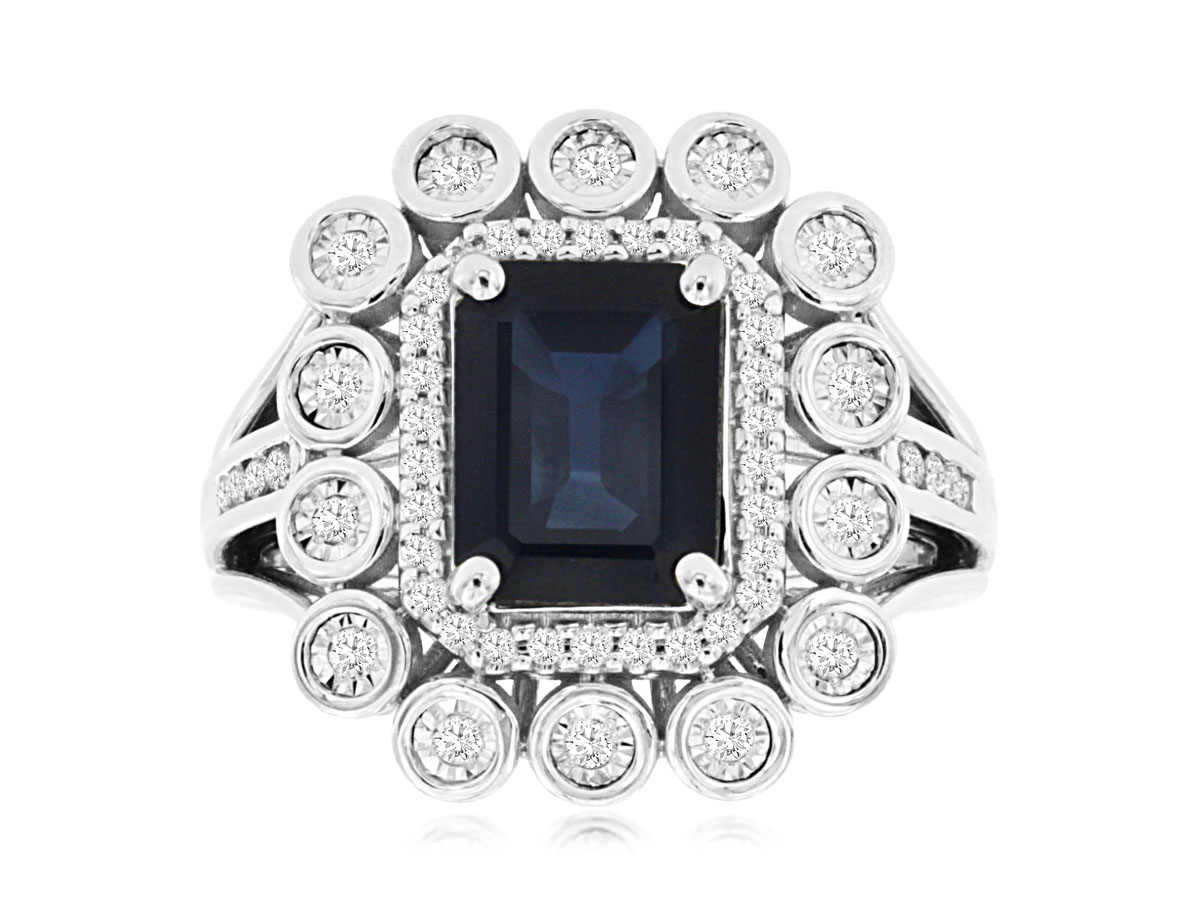 SAPPHIRE & DIAMOND RING