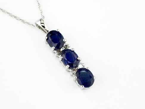 SAPPHIRE & DIAMOND PENDANT